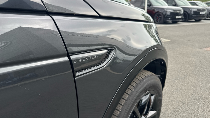 Land Rover Discovery Sport 2.0 D200 Landmark 5dr Auto [5 Seat] Diesel Station Wagon - Image 24